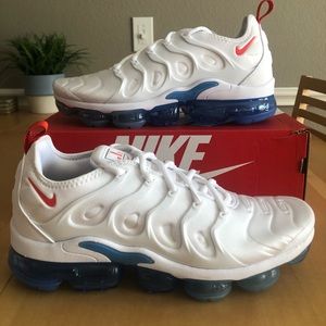 Nike Men’s Air Vapormax Plus Shoes Size 10